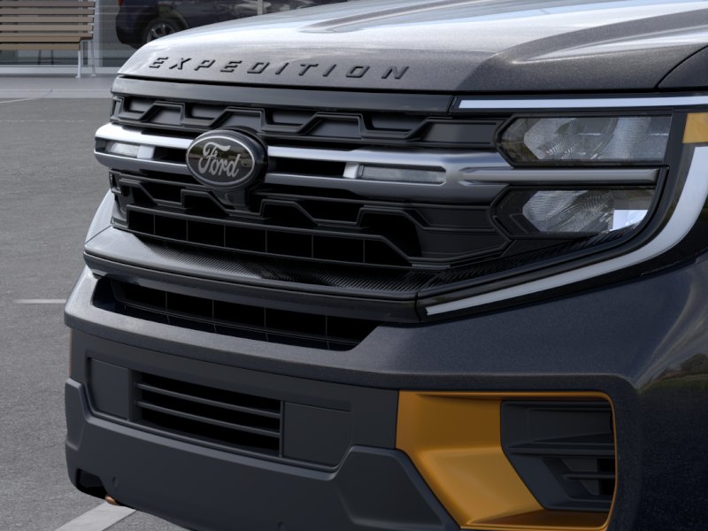 New 2026 Agate Black Metallic Ford Tremor® image 39