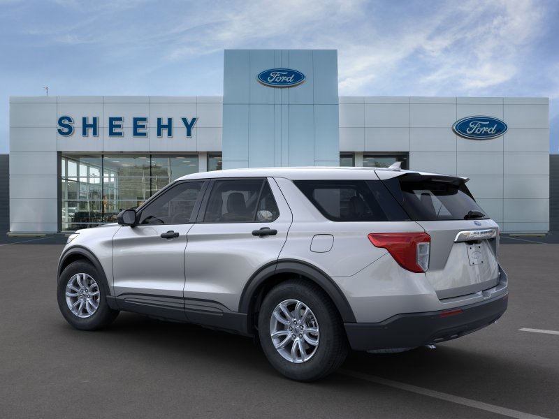 New 2021 Iconic Silver Metallic Ford Explorer image 6