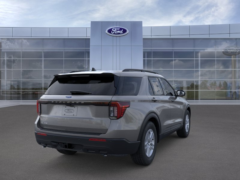 New 2026 Carbonized Gray Metallic Ford Active image 30