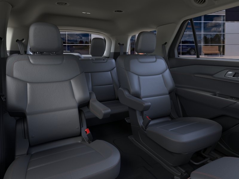New 2026 Star White Metallic Tri-Coat Ford Active image 33