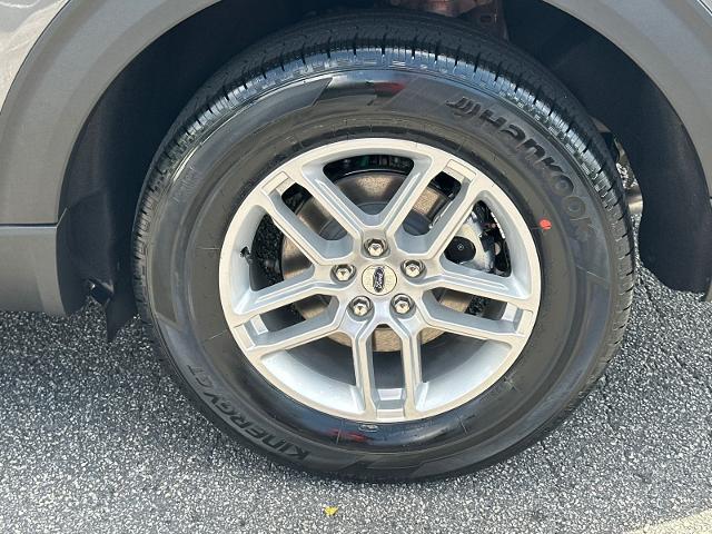 New 2026 Carbonized Gray Metallic Ford Active image 56