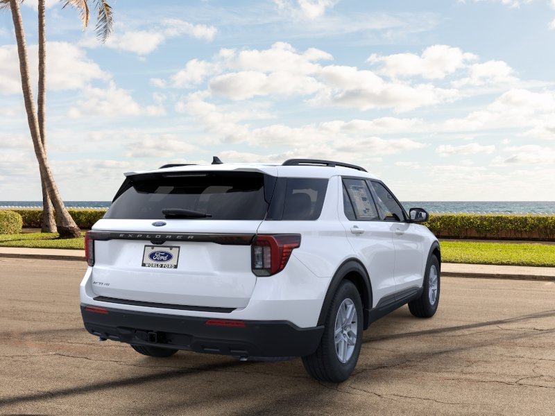 New 2026 Star White Metallic Tri-Coat Ford Active image 25