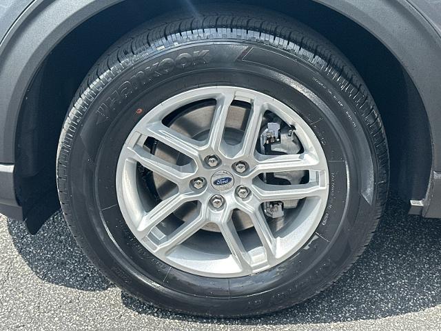 New 2026 Carbonized Gray Metallic Ford Active image 47