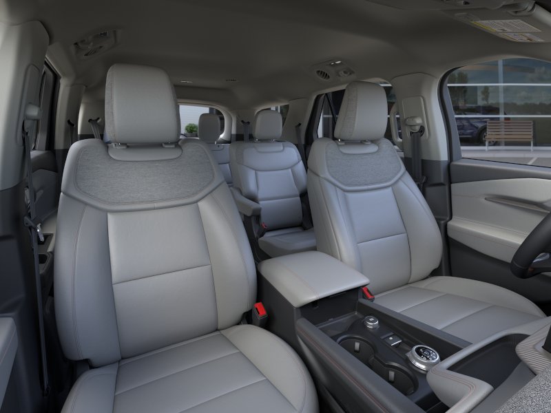 New 2026 Agate Black Metallic Ford Active image 33