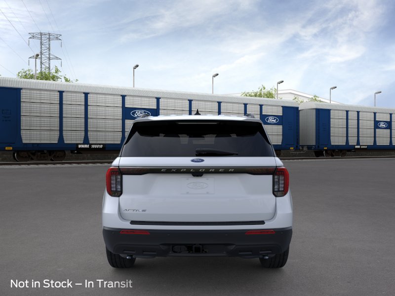 New 2026 Space White Metallic Ford Active image 28
