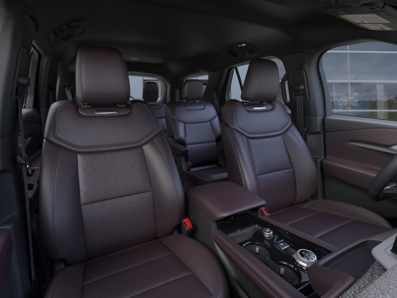 New 2026 Agate Black Metallic Ford Platinum™ image 32