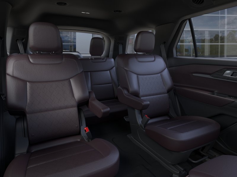 New 2026 Agate Black Metallic Ford Platinum™ image 33