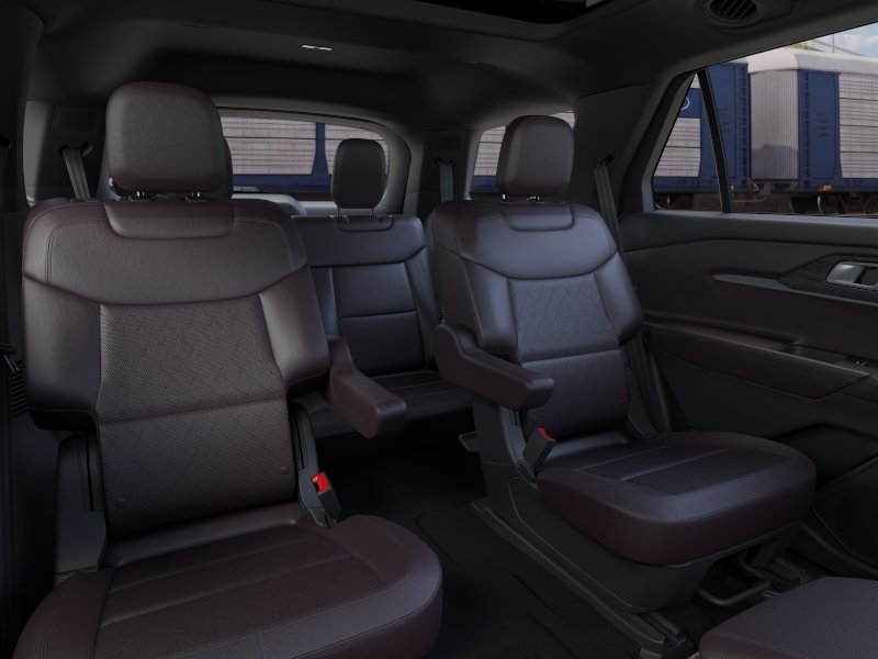New 2026 Agate Black Metallic Ford Platinum™ image 34