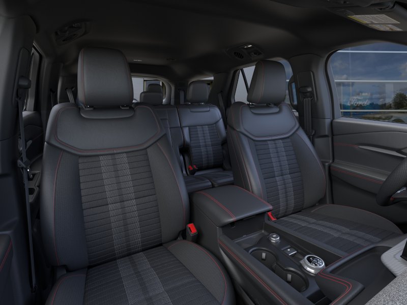 New 2026 Space White Metallic Ford ST-Line image 30