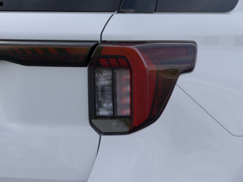 New 2026 Space White Metallic Ford ST-Line image 41