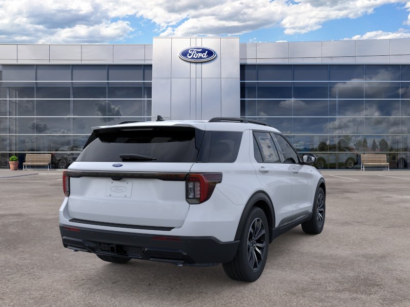 New 2026 Space White Metallic Ford ST-Line image 28