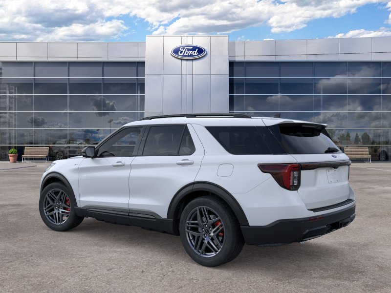 New 2026 Space White Metallic Ford ST-Line image 27