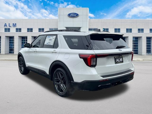 New 2026 Star White Metallic Tri-Coat Ford ST-Line image 41