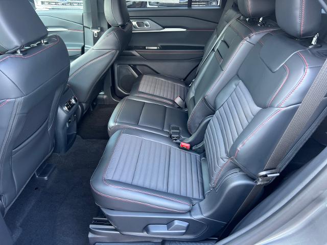 New 2026 Carbonized Gray Metallic Ford ST-Line image 47