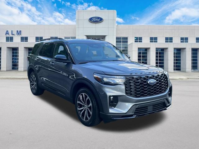 New 2026 Carbonized Gray Metallic Ford ST-Line image 34