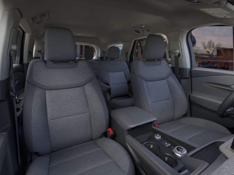 2025 Ford Explorer Active - Photo 10