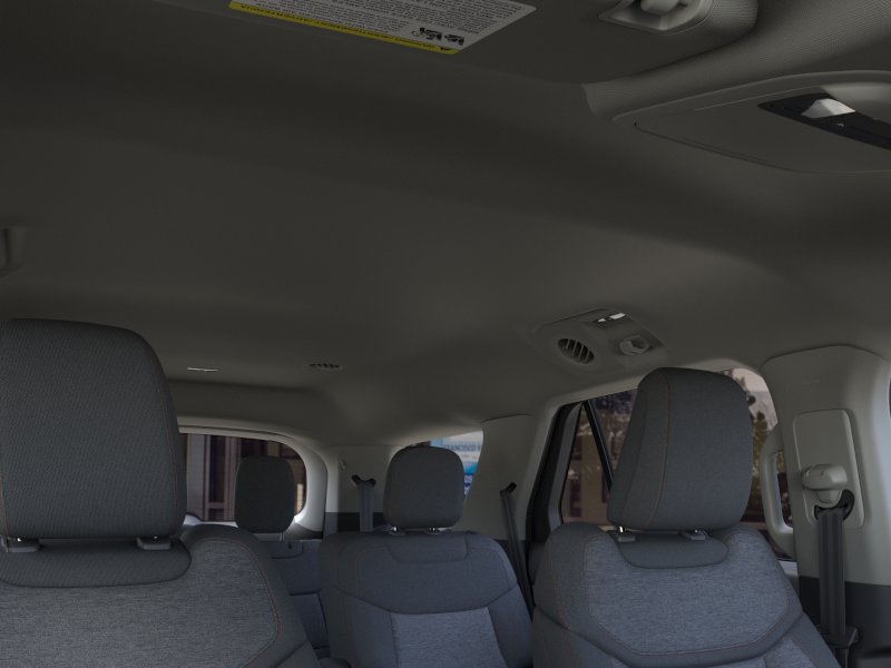 2025 Ford Explorer Active - Photo 22