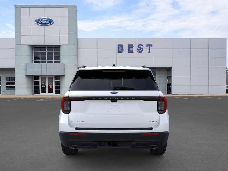 New 2026 Star White Metallic Tri-Coat Ford Active image 5