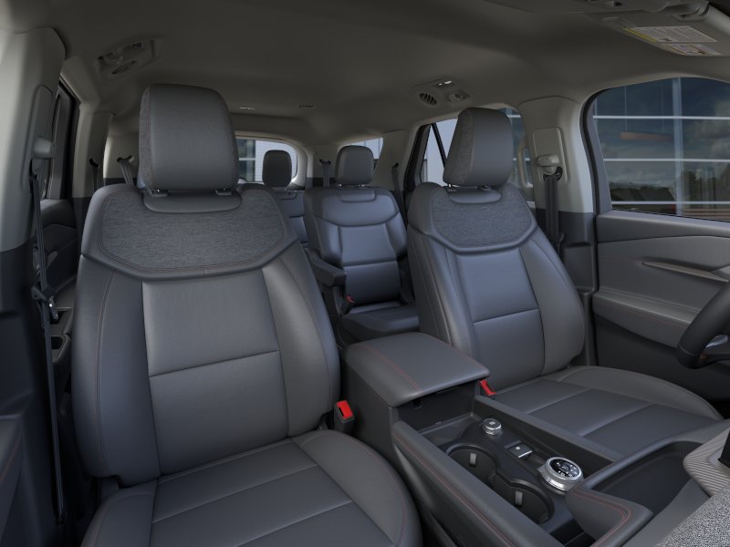 New 2026 Star White Metallic Tri-Coat Ford Active image 32