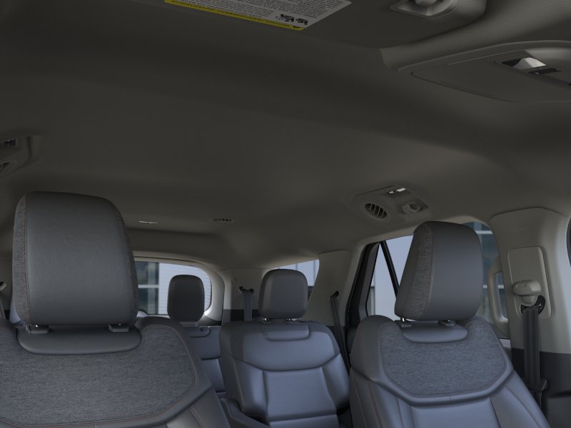 New 2026 Star White Metallic Tri-Coat Ford Active image 44