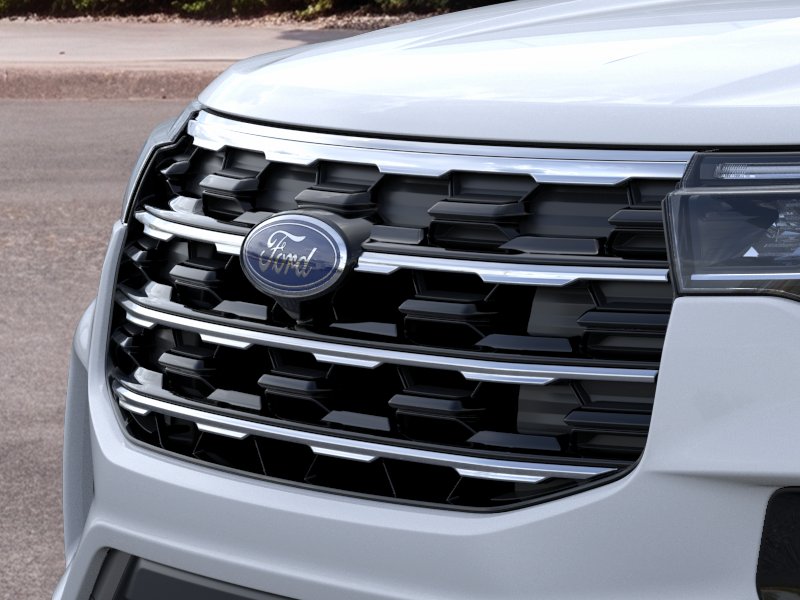 Used 2026 White Metallic Ford Active image 40