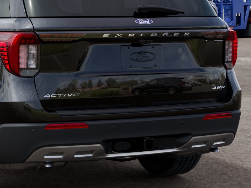 New 2027 Agate Black Metallic Ford Active image 46
