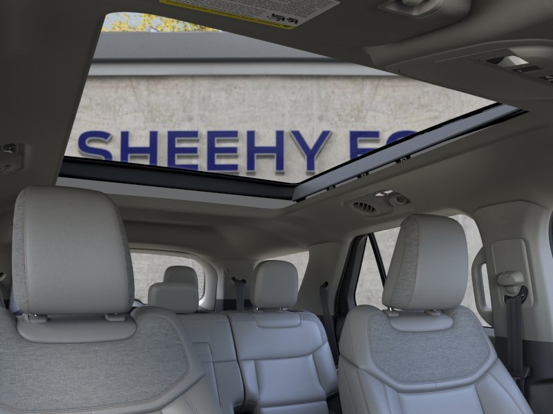 New 2026 Star White Metallic Tri-Coat Ford Active image 22