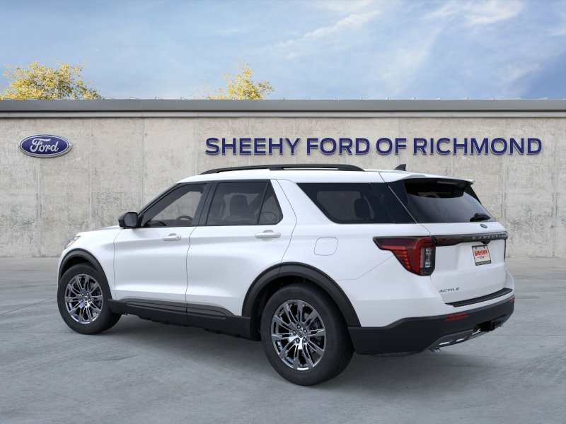 New 2026 Star White Metallic Tri-Coat Ford Active image 5