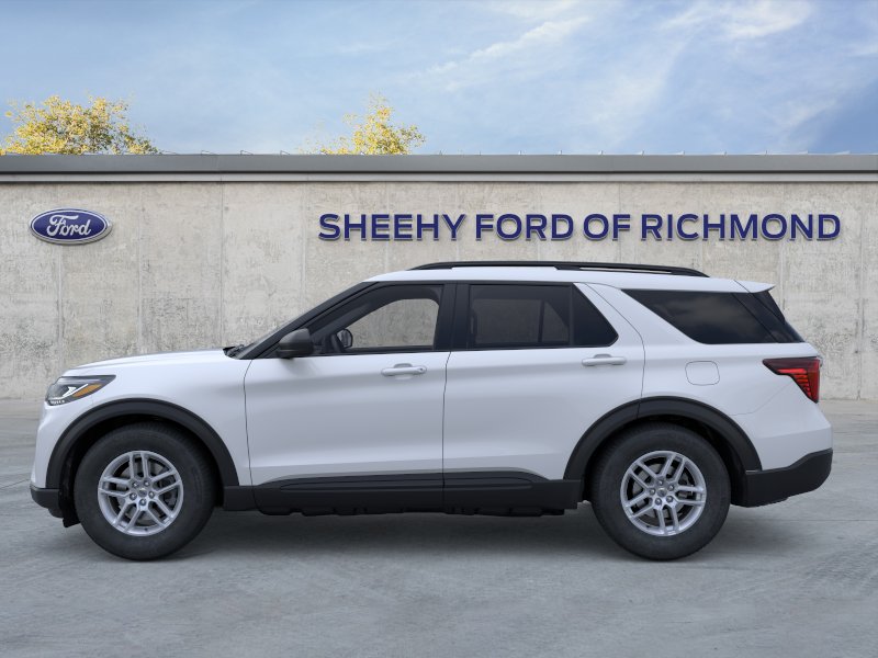 New 2026 Space White Metallic Ford Active image 4