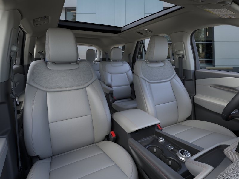 New 2026 Vapor Blue Metallic Ford Active image 48