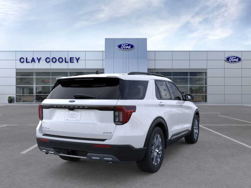 2025 Ford Explorer Active - Photo 8