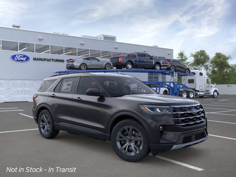 2026 Ford Explorer Active 4WD's photo