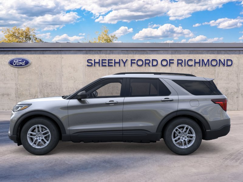New 2026 Carbonized Gray Metallic Ford Active image 4