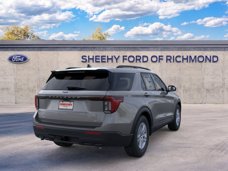 New 2026 Carbonized Gray Metallic Ford Active image 8
