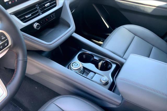 New 2026 Space White Metallic Ford Active image 29