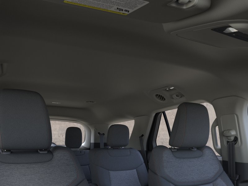 New 2025 Agate Black Metallic Ford Active image 22
