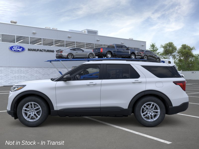New 2026 Space White Metallic Ford Active image 27