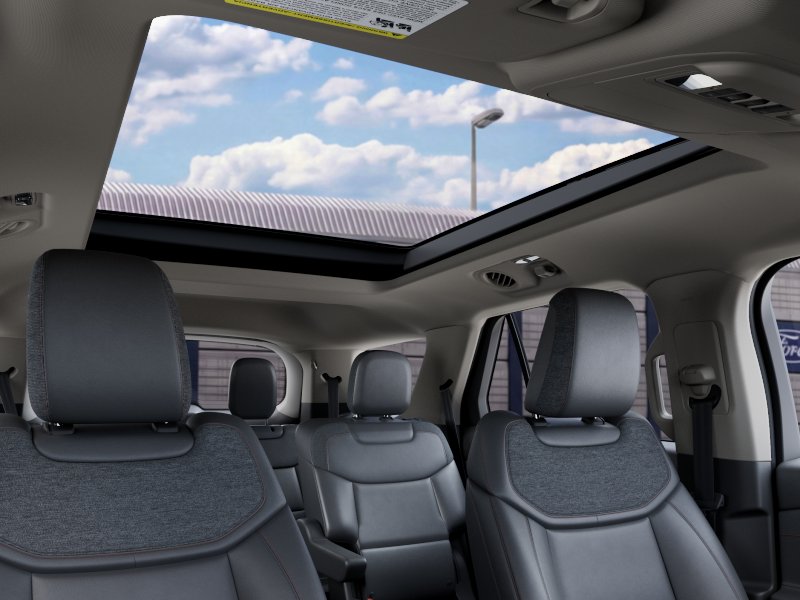 New 2027 Agate Black Metallic Ford Active image 36
