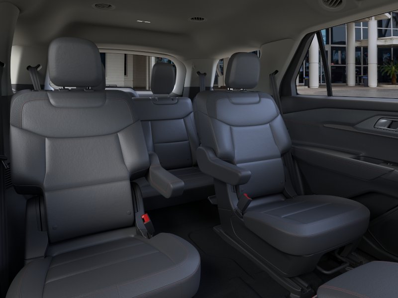 2025 Ford Explorer Active - Photo 11