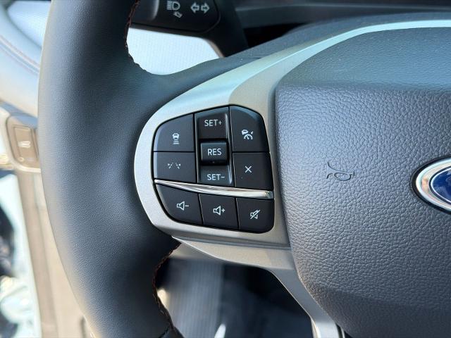 New 2026 Vapor Blue Metallic Ford Active image 65