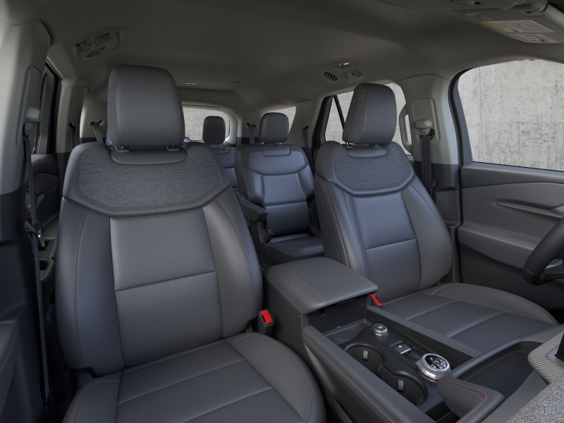 New 2026 Space White Metallic Ford Active image 33