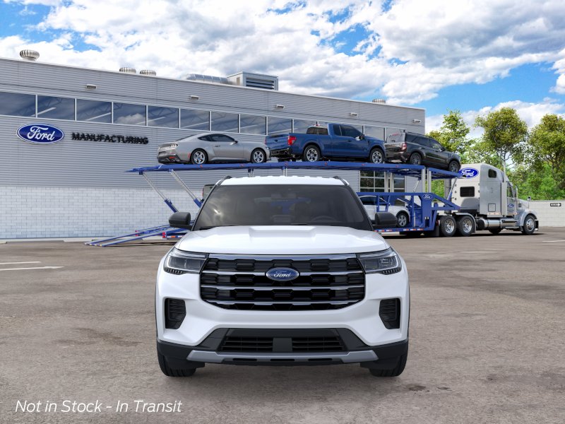 New 2026 Star White Metallic Tri-Coat Ford Active image 7