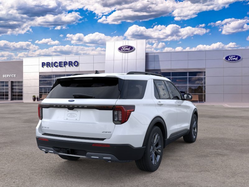 2026 Ford Explorer Active - Photo 8