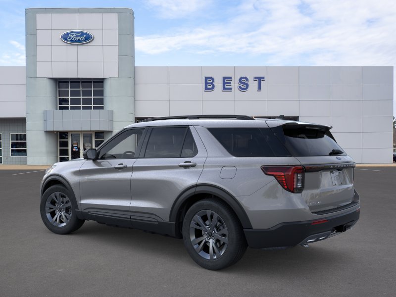 New 2026 Carbonized Gray Metallic Ford Active image 4