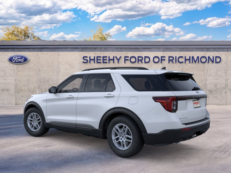 New 2026 Space White Metallic Ford Active image 5