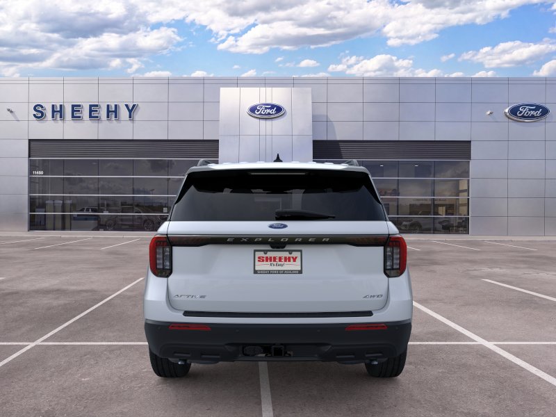 New 2026 Space White Metallic Ford Active image 7