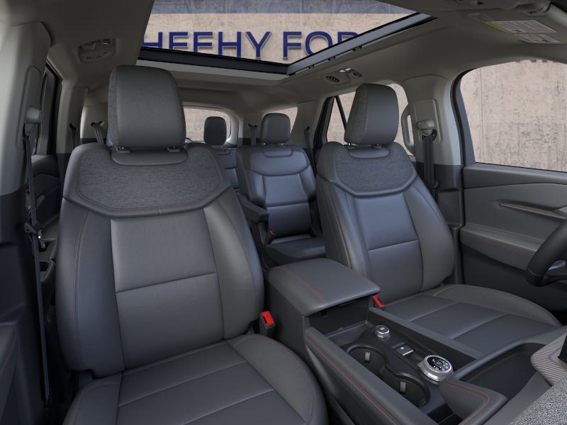 New 2026 Star White Metallic Tri-Coat Ford Active image 33