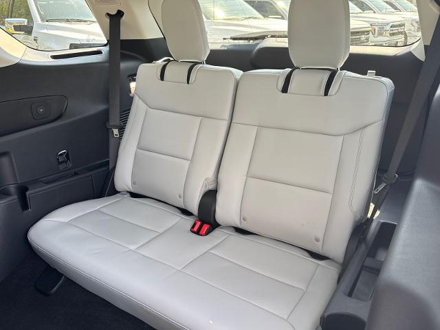 New 2026 Star White Metallic Tri-Coat Ford Platinum™ image 61