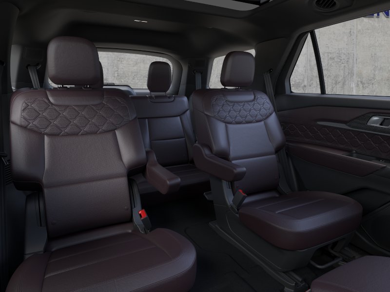 New 2026 Star White Metallic Tri-Coat Ford Platinum image 34