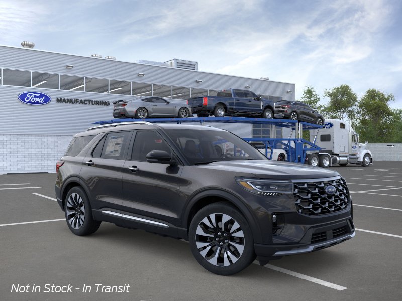 2026 Ford Explorer Platinum 4WD's photo